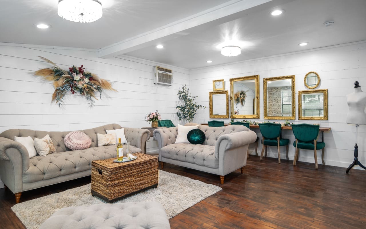 Picsart_23-05-12_06-52-39-208